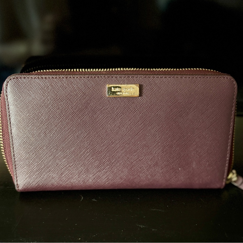 Kate Spade Burgundy Wallet